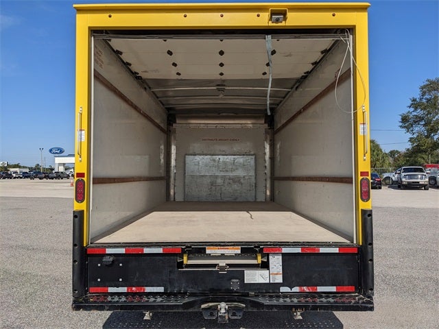 2023 Ford E-350SD Base Cutaway