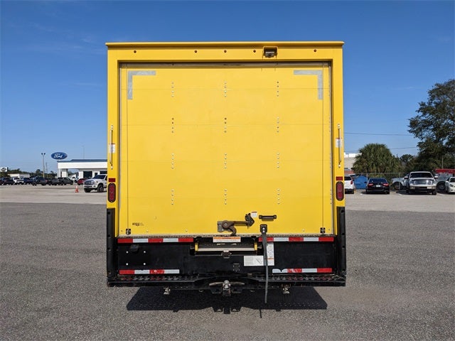 2023 Ford E-350SD Base Cutaway