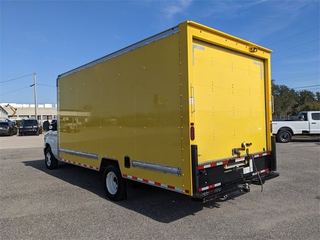 2023 Ford E-350SD Base Cutaway