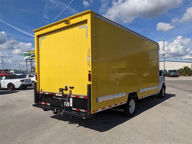 2023 Ford E-350SD Base Cutaway