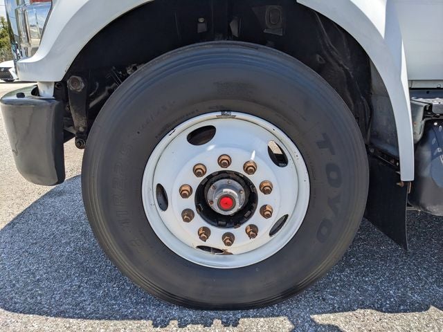 2021 Ford F-750SD Base