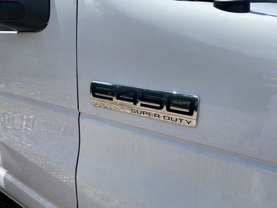 2023 Ford E-450SD Base