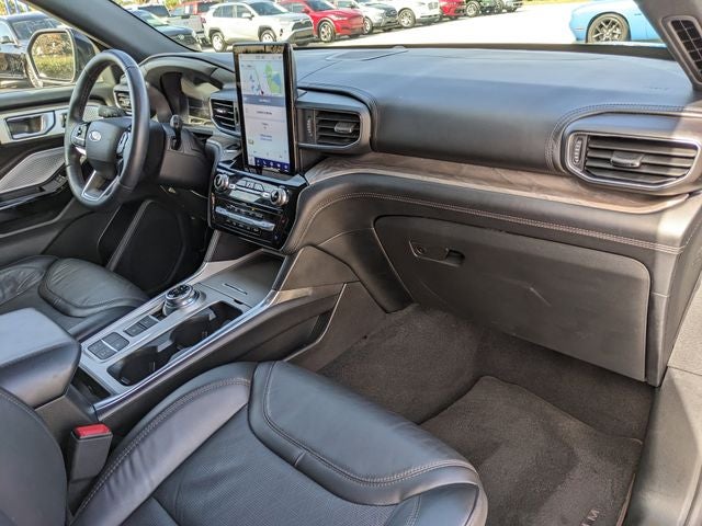 2023 Ford Explorer Platinum