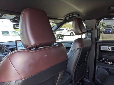 2023 Ford Explorer Platinum