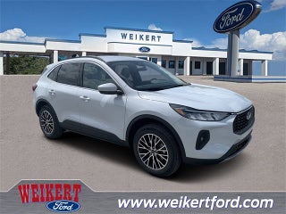 2025 Ford Escape Plug-In Hybrid Base