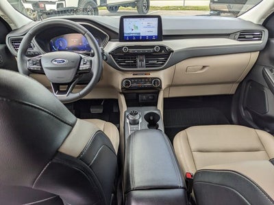 2022 Ford Escape SEL