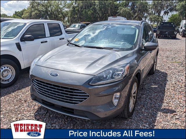 2022 Ford Escape Titanium