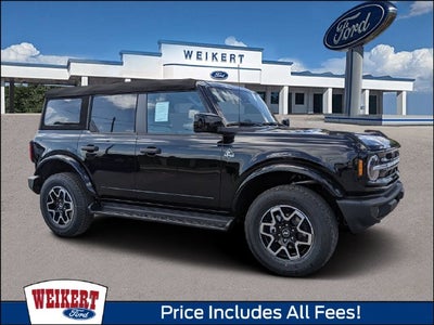 2026 Ford Bronco Outer Banks