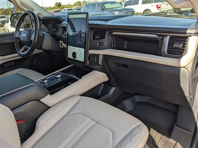 2022 Ford Expedition Max Platinum