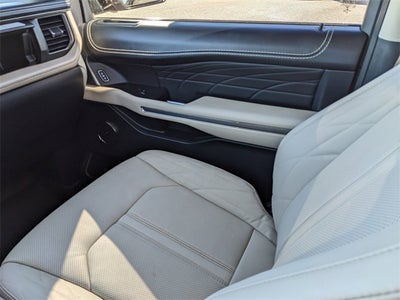 2022 Ford Expedition Max Platinum