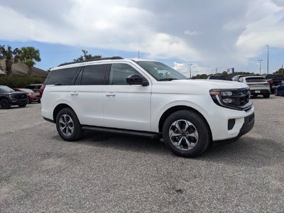 2027 Ford Expedition Active