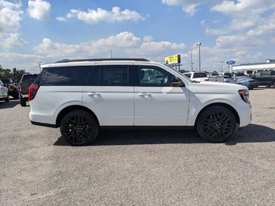2027 Ford Expedition Platinum