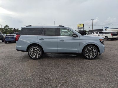 2027 Ford Expedition Platinum