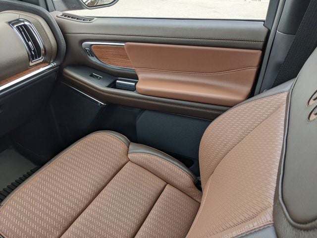 2027 Ford Expedition King Ranch