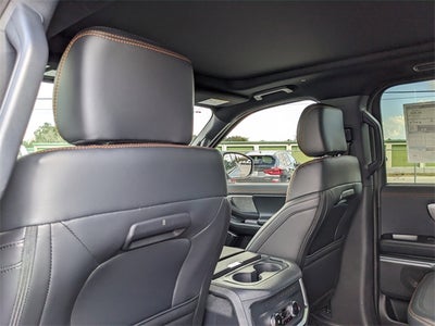 2025 Ford Expedition Tremor