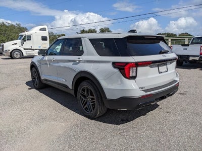 2027 Ford Explorer ST-Line