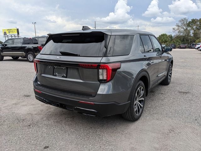 2027 Ford Explorer ST-Line