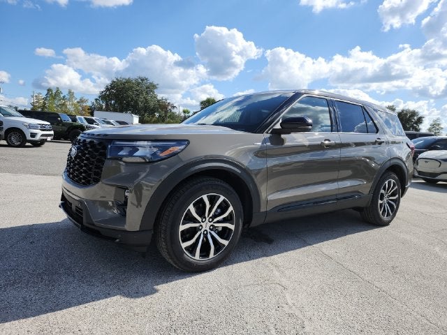 2027 Ford Explorer ST-Line