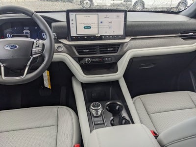2027 Ford Explorer Platinum