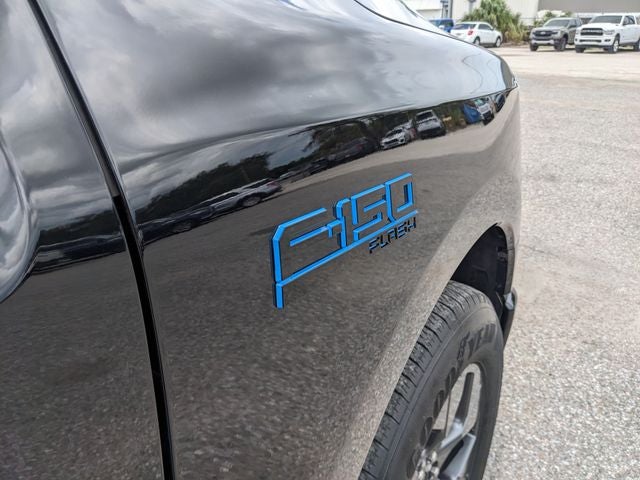2024 Ford F-150 Lightning Flash