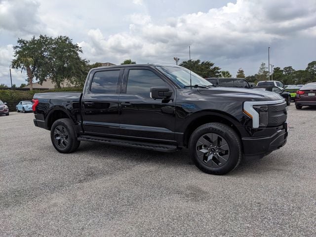 2024 Ford F-150 Lightning Flash