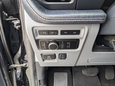 2024 Ford F-150 Lightning Flash