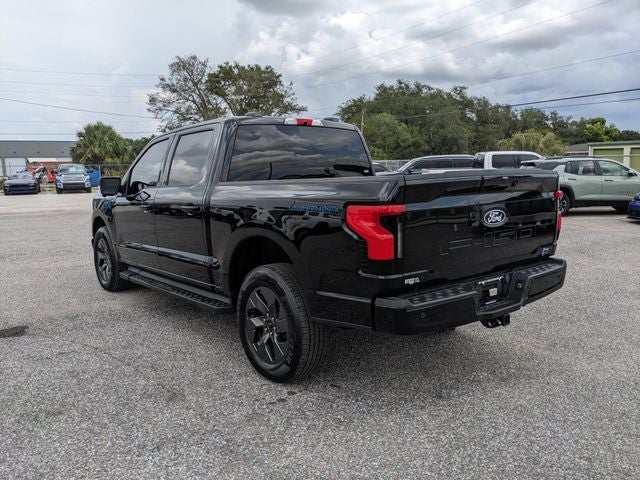 2024 Ford F-150 Lightning Flash