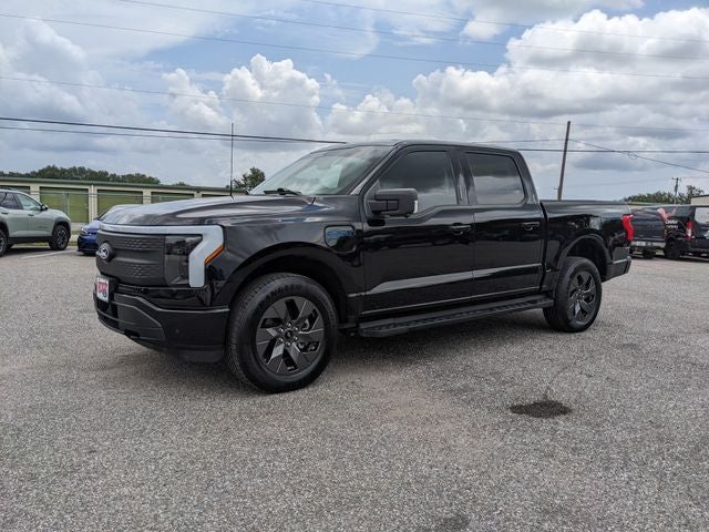 2024 Ford F-150 Lightning Flash