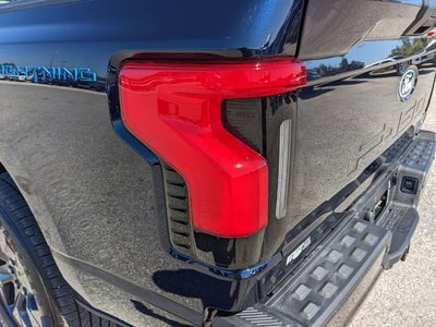 2025 Ford F-150 Lightning Flash