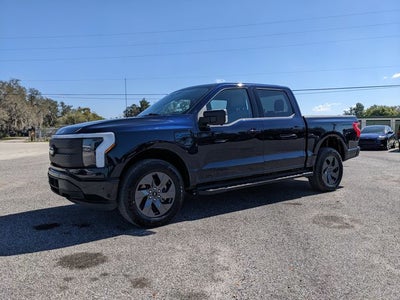 2025 Ford F-150 Lightning Flash