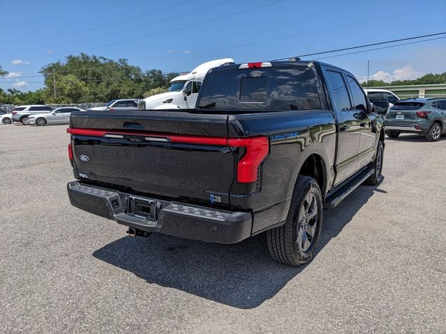 2025 Ford F-150 Lightning Lariat