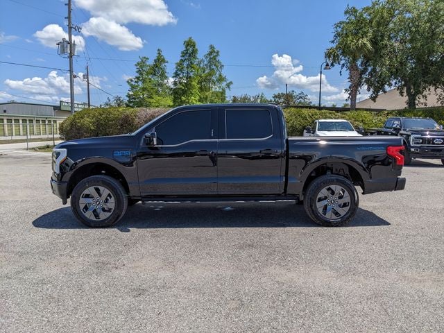 2025 Ford F-150 Lightning Lariat