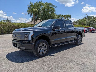 2025 Ford F-150 Lightning Lariat