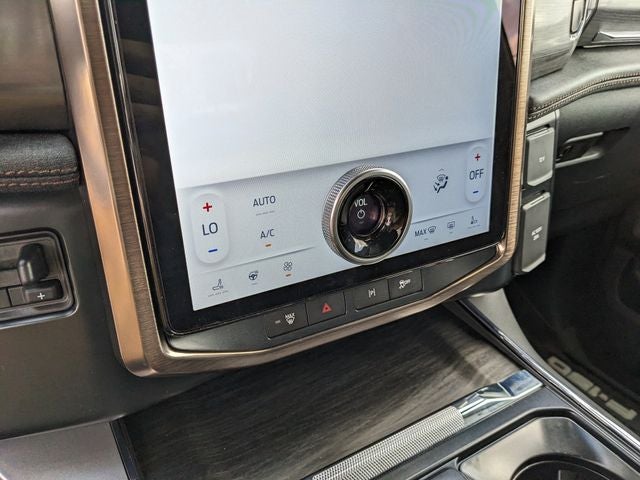 2025 Ford F-150 Lightning Lariat