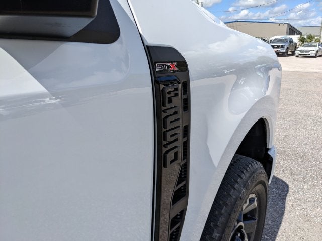 2027 Ford F-250SD XL