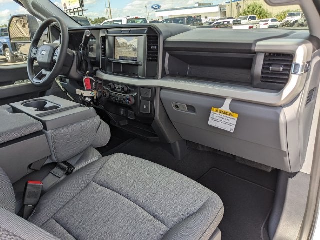 2027 Ford F-250SD XL