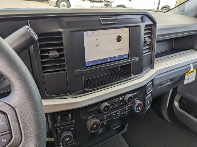 2027 Ford F-250SD XL