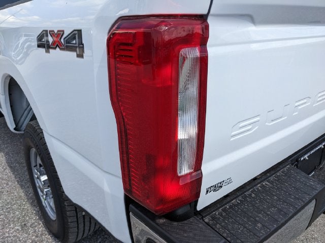 2027 Ford F-250SD XL