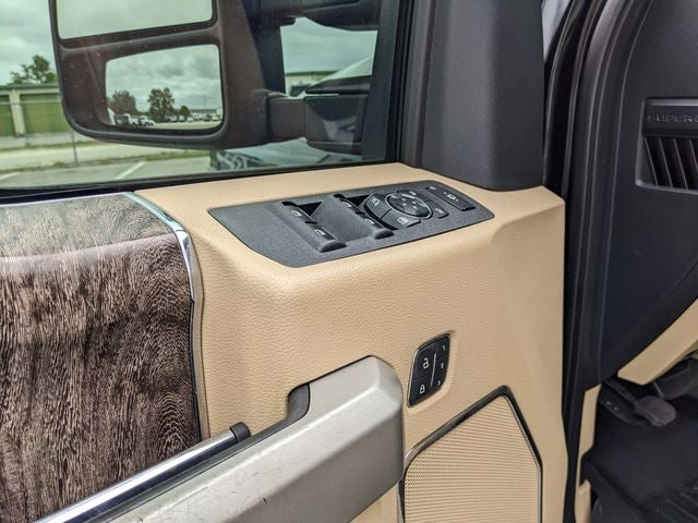 2019 Ford F-250SD Lariat