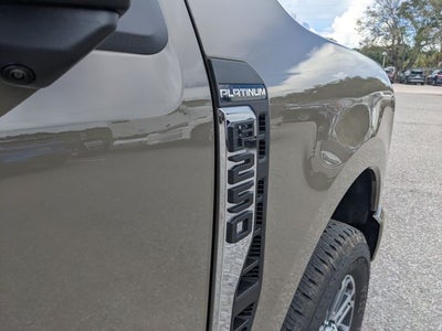 2027 Ford F-250SD Platinum