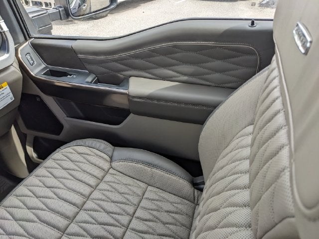 2027 Ford F-250SD Platinum