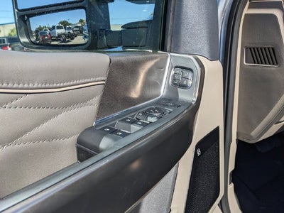 2027 Ford F-250SD Platinum