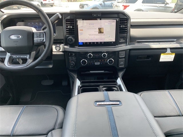 2025 Ford F-350SD Platinum