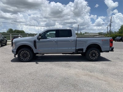 2025 Ford F-350SD Platinum