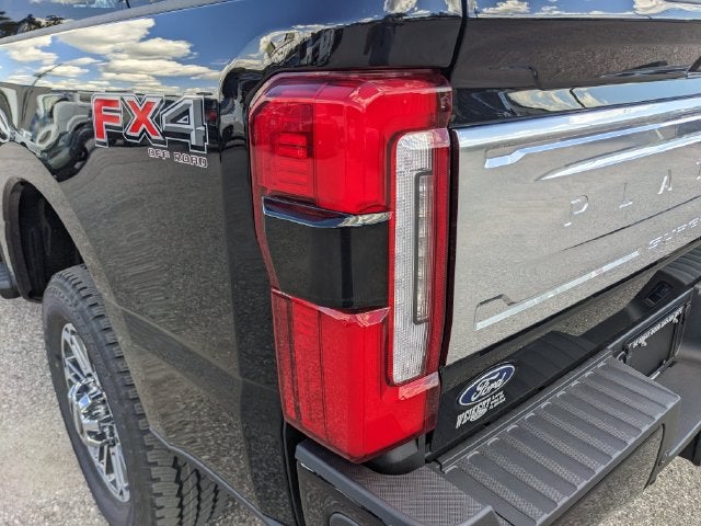 2027 Ford F-350SD Platinum