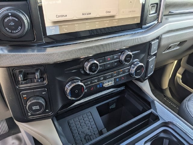 2027 Ford F-350SD Platinum
