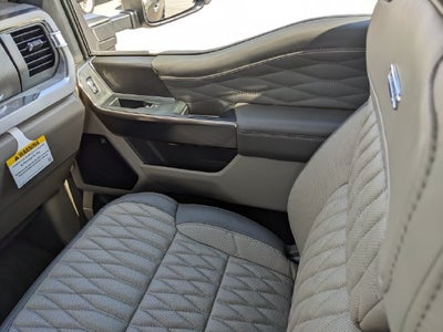 2027 Ford F-350SD Platinum