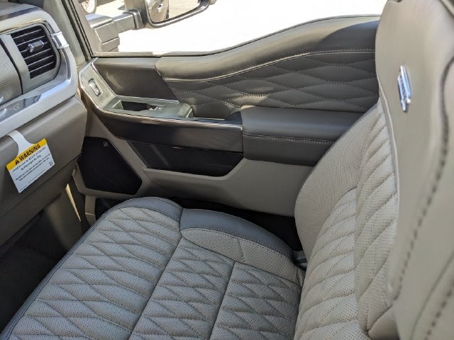 2027 Ford F-350SD Platinum
