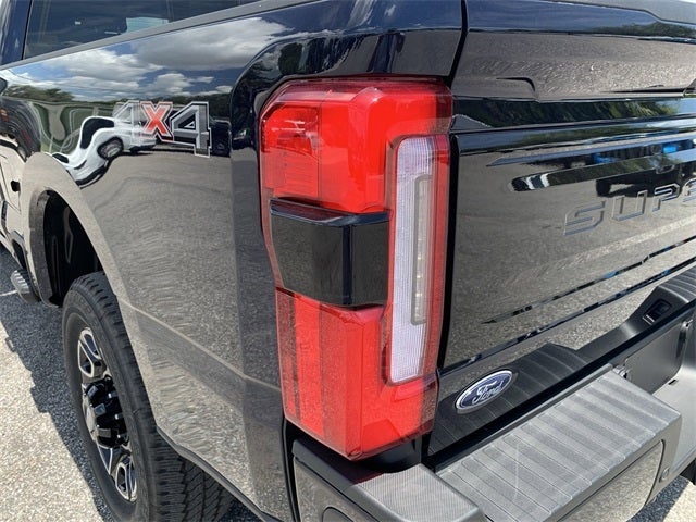 2025 Ford F-350SD Platinum