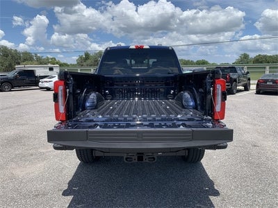 2025 Ford F-350SD Platinum